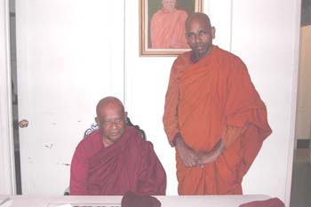 2003 at ven Dhammaratna nahimi's temple at Los Angeles.jpg